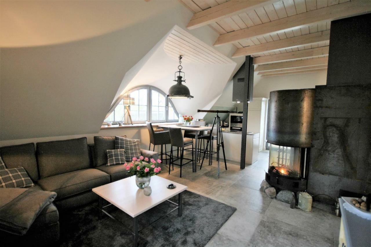 "Kontorhaus" By Ferienhaus Strandgut Born Exterior foto